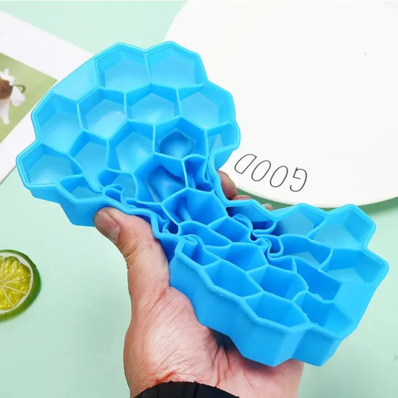 Honeycomb 37 Lattice Ice Tray Maker with Lid